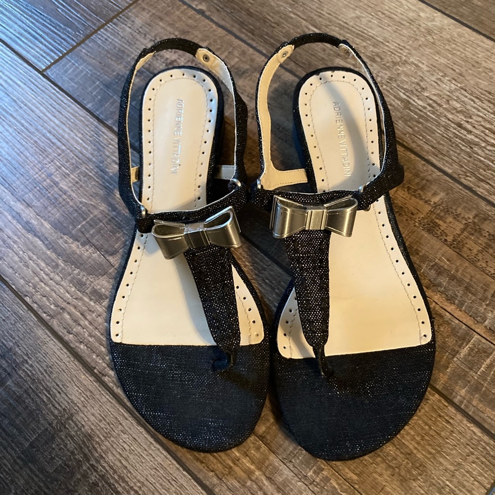 Adrienne Vittadini Bow Sandals